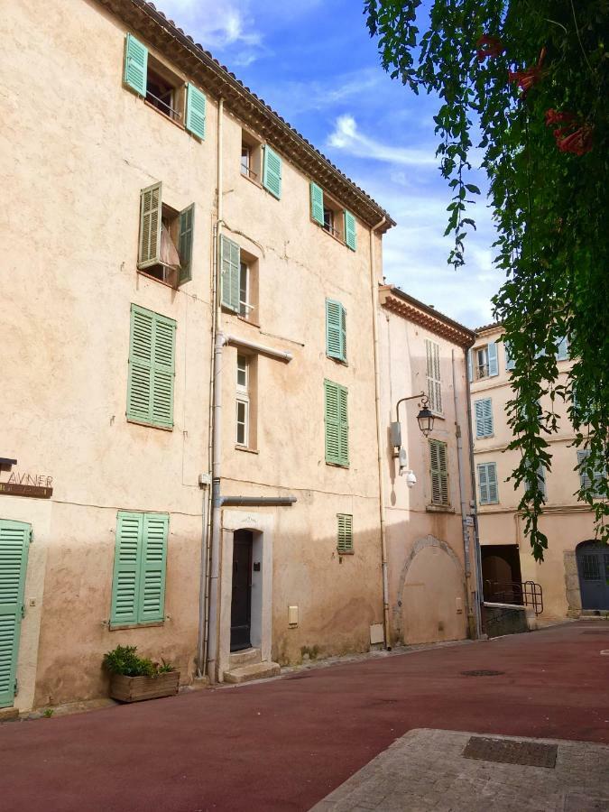 Appart Suquet Avec Terasse Vue Mer คานส์ ภายนอก รูปภาพ